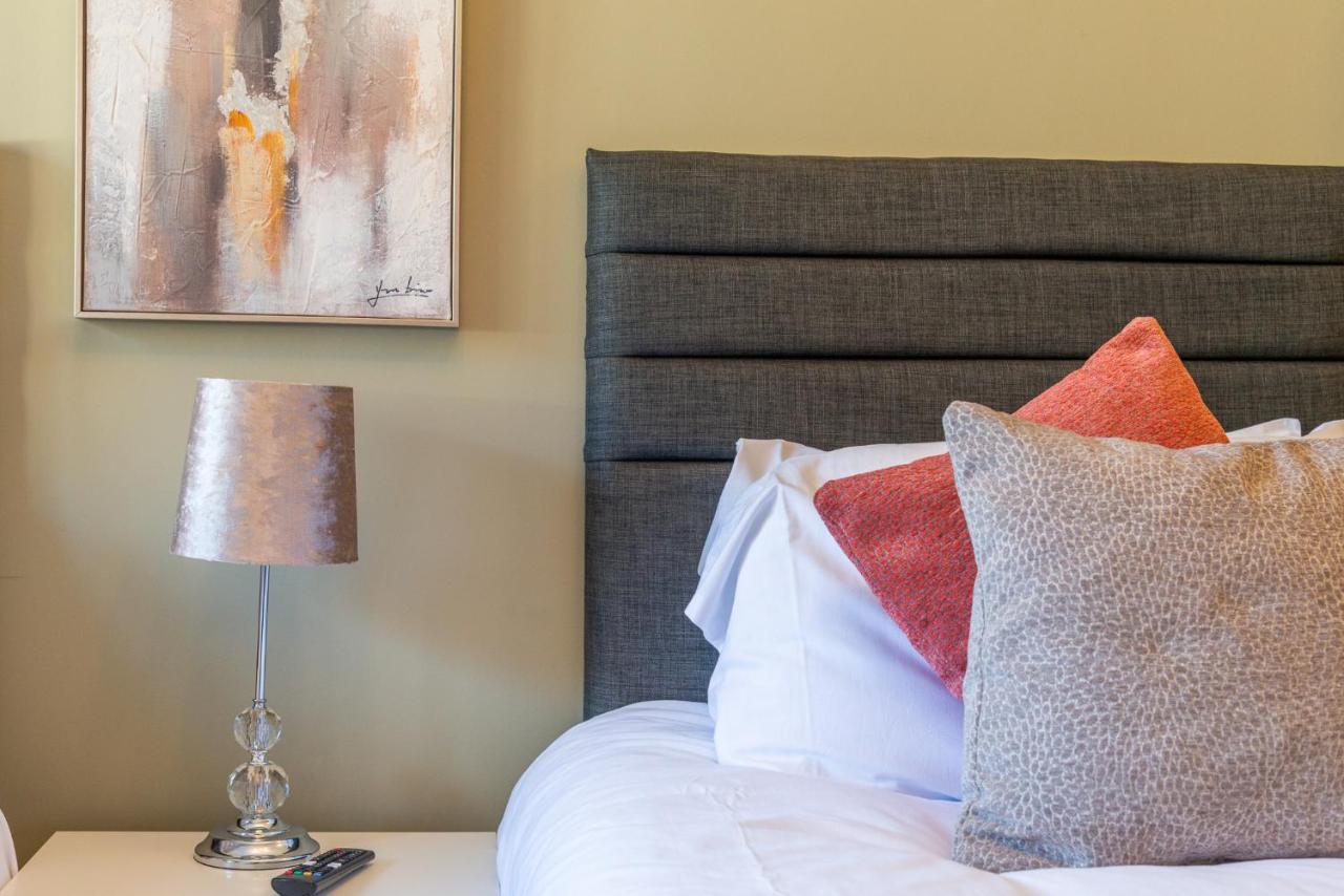 Elegant Studio - Perfect For Explorers Apartment ลอนดอน ภายนอก รูปภาพ